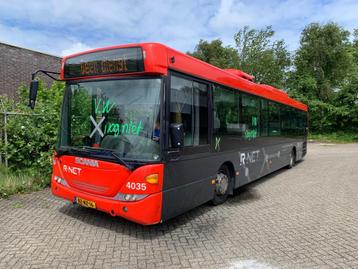 stadsbus beschikbaar voor biedingen