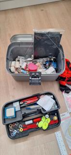 Naaidoos zeer weinig gebruikt, Hobby en Vrije tijd, Naaien en Fournituren, Ophalen, Gebruikt, Garen of Naald(en)