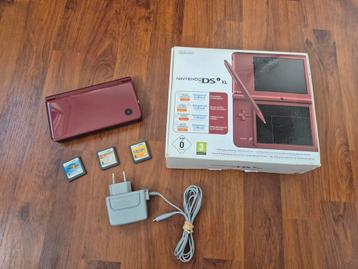DSi xl in doos + 3 spellen beschikbaar voor biedingen