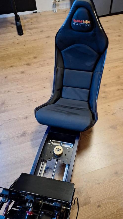 Racestoel red Bull playseat plus stuur, wheelbase en pedalen, Spelcomputers en Games, Spelcomputers | Sony PlayStation Consoles | Accessoires