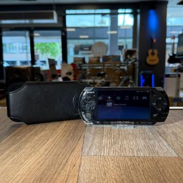 Sony PSP Zwart | Incl lader | Nette staat met garantie beschikbaar voor biedingen