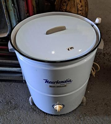 Echte oude Neerlandia mini wasmachine uniek werkt nog prima  beschikbaar voor biedingen