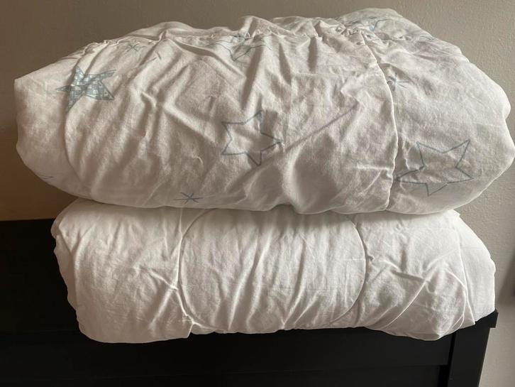 Twee peuterdekbedden TOG 3,5 zgan, Kinderen en Baby's, Tweelingen en Meerlingen, Zo goed als nieuw, Ophalen of Verzenden