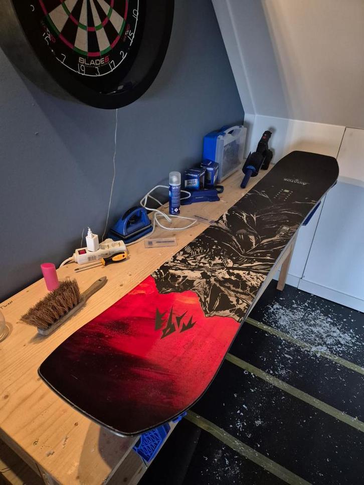 Wax- en slijpservice ski’s en snowboards, Sport en Fitness, Snowboarden, Nieuw, Board, Ophalen