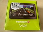 TomTom Via 135 5inch scherm, Auto diversen, Ophalen of Verzenden, Zo goed als nieuw