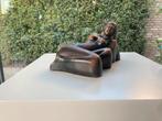Sculptuur van liggend naakt, mid century keramisch beeldje, Ophalen of Verzenden, Zo goed als nieuw, Mens