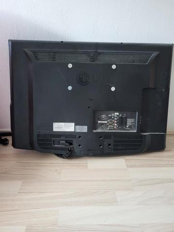 32lg2100 beschikbaar voor biedingen