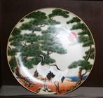 White crane and the pine by Franklin Mint, Antiek en Kunst, Antiek | Porselein, Ophalen of Verzenden