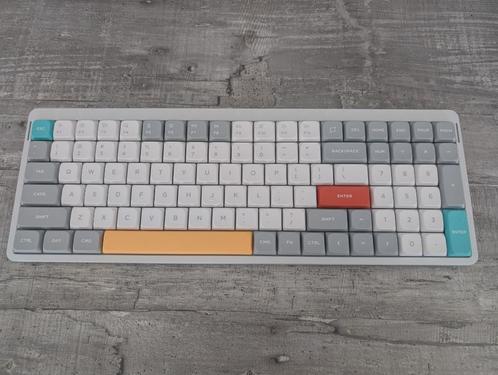 NuPhy Air96 V2 - Qwerty QMK/VIA Wireless Mechanical Keyboard, Computers en Software, Toetsenborden, Zo goed als nieuw, Qwerty