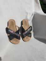 Leuke dames slippers, soft zool, mt 37 merk Inblu, Kleding | Dames, Schoenen, Pumps, ., Ophalen of Verzenden, Zo goed als nieuw