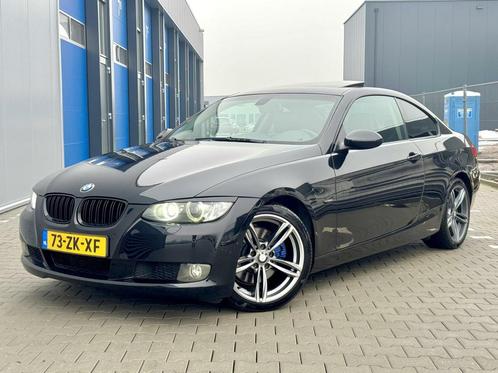 BMW 3-serie Coupé 325i Xenon | Dakje |Navi |Leer | PDC | NL, Auto's, BMW, Bedrijf, Te koop, 3-Serie, ABS, Airbags, Airconditioning