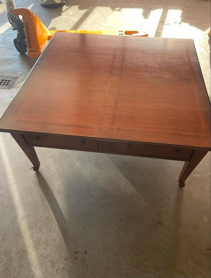 Houten Bureau met Lades, Antiek en Kunst, Antiek | Meubels | Tafels, Ophalen of Verzenden