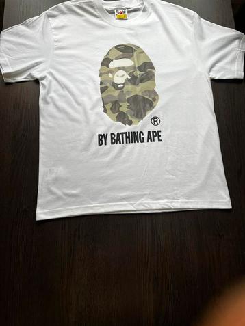 Bape Shirt - Maat M beschikbaar voor biedingen