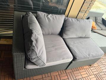 Tuin bank/ balkon bankje - aanwezig als set beschikbaar voor biedingen