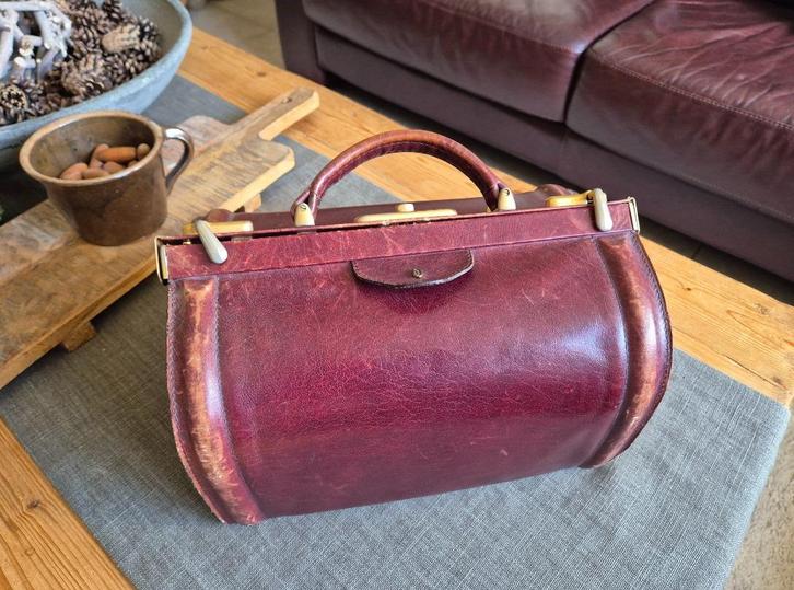 Oude "dokterstas" van leer, Antiek en Kunst, Curiosa en Brocante, Ophalen of Verzenden