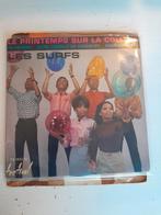 Les surfs 7inch le printemps surfs al colline, Ophalen of Verzenden, Zo goed als nieuw, Pop