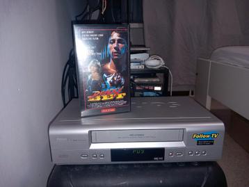 Philips vhs recorder (zie adv voor info) beschikbaar voor biedingen
