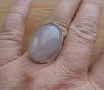 zilveren ring met rozenkwarts [098], Sieraden, Tassen en Uiterlijk, Ringen, Verzenden, Zo goed als nieuw, 17 tot 18, Met edelsteen