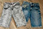 TE KOOP: 2 mooie denim shorts van Vingino maat 122/128 ZGAN, Broek, Ophalen of Verzenden, Zo goed als nieuw, Vingino