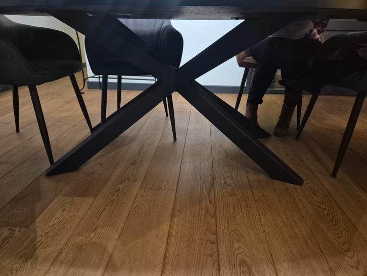 Stalen Tafelpoot - Robuust & Stijlvol, Huis en Inrichting, Tafels | Eettafels, Zo goed als nieuw, Metaal, Ophalen