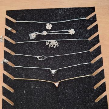Zag Bijoux kettingen/armband goud en zilver kleurig
 beschikbaar voor biedingen