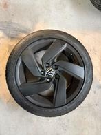 Originele Volkswagen Golf GTE velgen met banden 5x112, Auto-onderdelen, Ophalen, Banden en Velgen, 17 inch, Zomerbanden