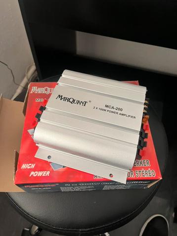 2x100 watt versterkter auto beschikbaar voor biedingen