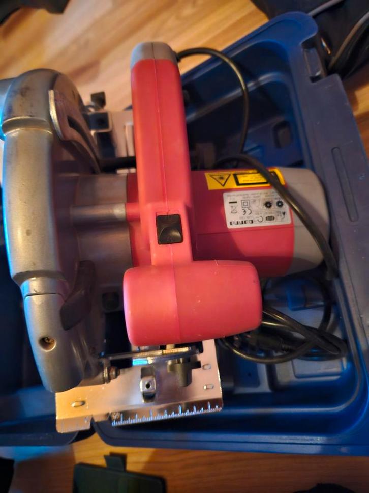 Gamma Cirkelzaag met Laser - Zo Goed Als Nieuw!, Doe-het-zelf en Verbouw, Gereedschap | Zaagmachines, Zo goed als nieuw, Cirkelzaag