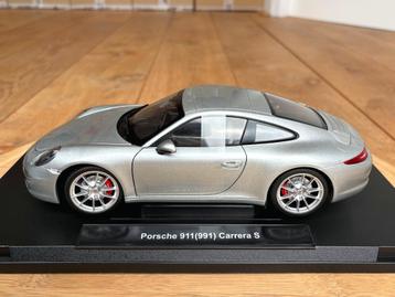 Porsche 911 991 Carrera S zilver 1:18 nieuw in doos Welly beschikbaar voor biedingen