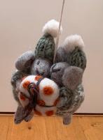 Vilten hanger Dille en Kamille, Hobby en Vrije tijd, Vilt, Ophalen of Verzenden, Zo goed als nieuw, Figuurtje(s), Wolvilt