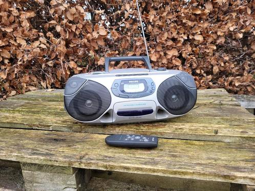 draagbare cd speler met radio en cassettedeck philips + afst, Audio, Tv en Foto, Cd-spelers, Philips, Draagbaar, Met radio, Ophalen of Verzenden