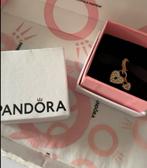 Pandora Hart Hanger Bedel - Goudkleur, Sieraden, Tassen en Uiterlijk, Bedels, Verzenden, Pandora, Zo goed als nieuw, 1 bedel
