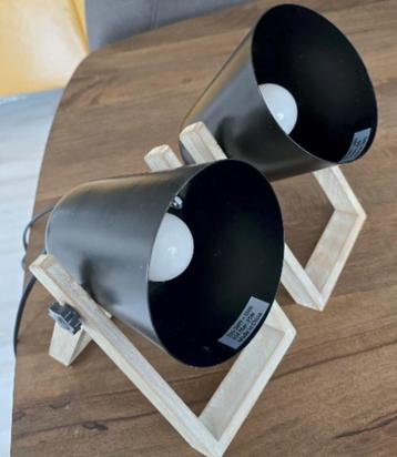 2x Nachtlamp beschikbaar voor biedingen