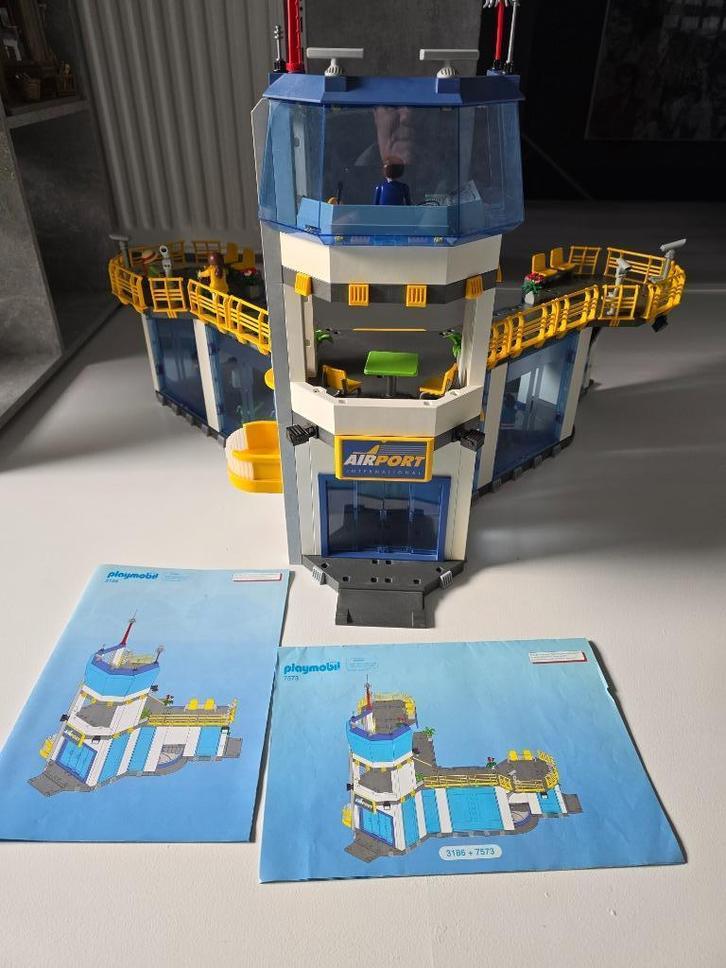Playmobil airport met uitbreiding 3186, 7573 en extra's, Kinderen en Baby's, Speelgoed | Playmobil, Zo goed als nieuw, Los playmobil