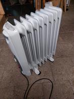 Radiator op wieltjes elektrisch, Ophalen, 30 tot 80 cm, Radiator, Minder dan 60 cm