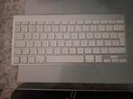 Mac keyboard met of zndr Mac acc.[connectors/standaard, Computers en Software, Toetsenborden, Ophalen of Verzenden, Zo goed als nieuw