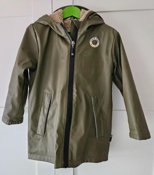 Te koop: kaki Tumble 'n Dry jas maat 104, Kinderen en Baby's, Kinderkleding | Maat 104, Gebruikt, Jongen, Jas, Ophalen of Verzenden