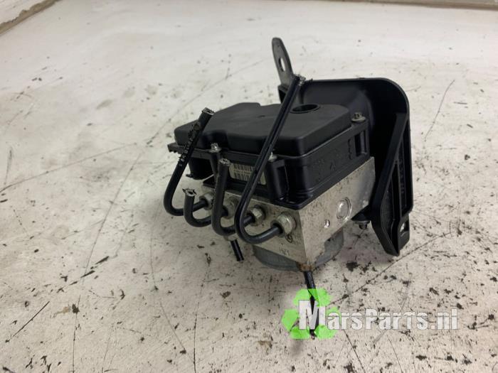 ABS Pomp van een Opel Corsa, Auto-onderdelen, Elektronica en Kabels, Opel, Gebruikt, 3 maanden garantie, Ophalen of Verzenden