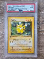 Pikachu W-stamp Jungle psa 9, Hobby en Vrije tijd, Verzamelkaartspellen | Pokémon, Ophalen of Verzenden, Nieuw, Losse kaart