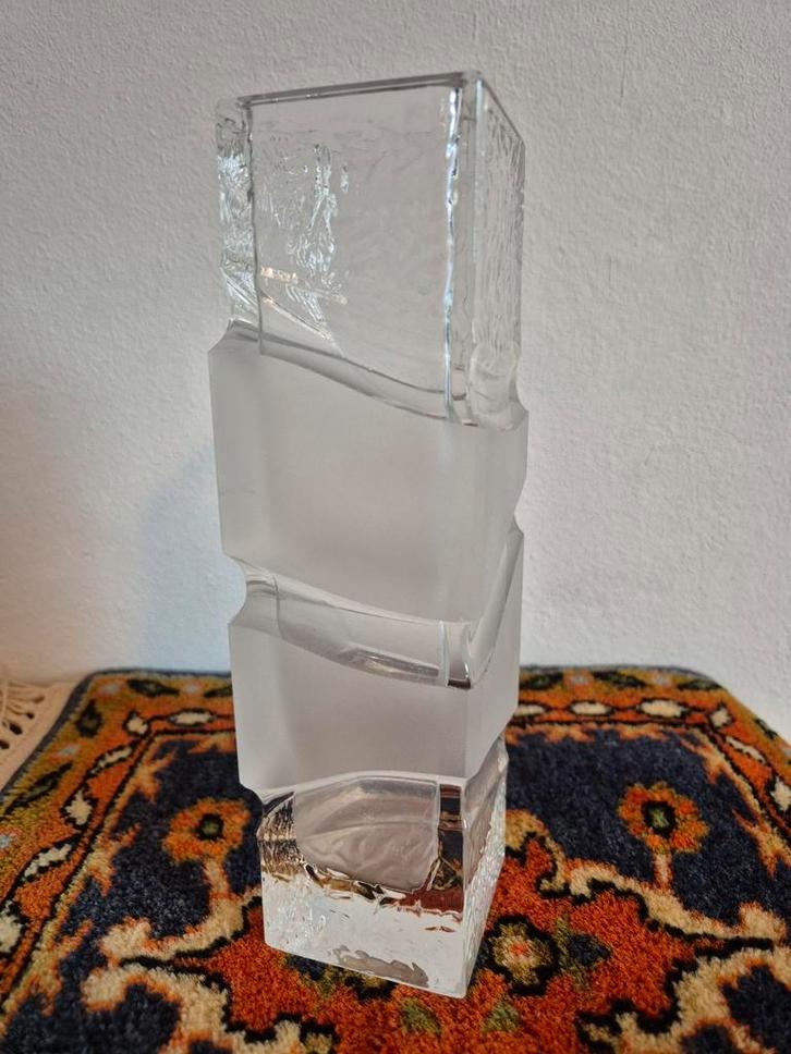 Vintage Vaas Warmensteinach jaren 70, Huis en Inrichting, Woonaccessoires | Krantenbakken en Lectuurbakken, Zo goed als nieuw