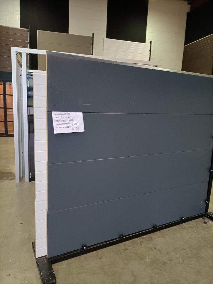 garagedeur, Doe-het-zelf en Verbouw, Deuren en Horren, Nieuw, Garagedeur, 215 cm of meer, 120 cm of meer, Ophalen