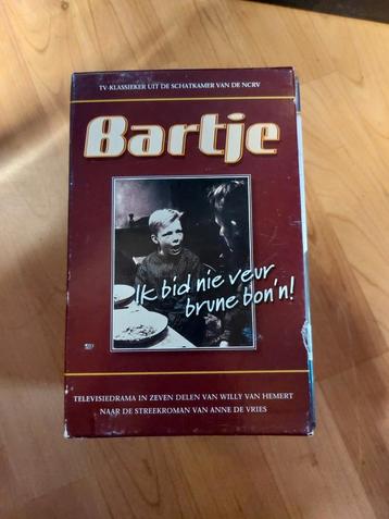 Bartje VHS box 4 delig beschikbaar voor biedingen