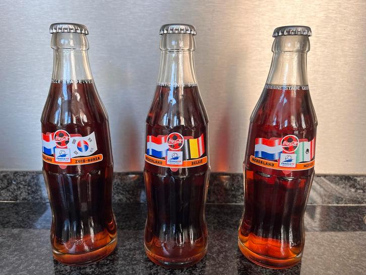 Coca Cola WK '98 Limited Edition Flessen, Verzamelen, Merken en Reclamevoorwerpen, Gebruikt, Verpakking, Ophalen of Verzenden