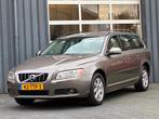 Volvo V70 1.6 T4 Limited Edition Automaat Leder Clima Navi C, Auto's, Gebruikt, 4 cilinders, Stationwagon, 1600 kg