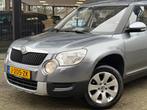 Skoda Yeti 1.2 TSI 105pk AIRCO | ELEKTR PACK | LMV | TREKHAA, Auto's, Euro 5, Stof, Gebruikt, Zwart