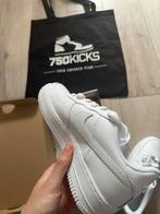 Nike Air Force 1 Low LE Triple White Wit 07 Maat EU38,5 GS, Kleding | Dames, Schoenen, Nieuw, Nike Air Force, Wit, Sneakers of Gympen