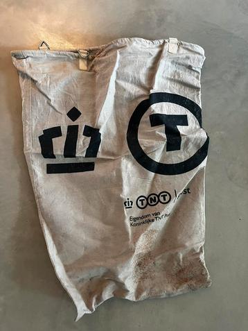 Oude vintage TNT PTT post zakken, los of per twee te koop  beschikbaar voor biedingen