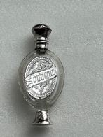 antiek kristal parfumflesje met zilveren voet, schild en dop, Antiek en Kunst, Ophalen of Verzenden
