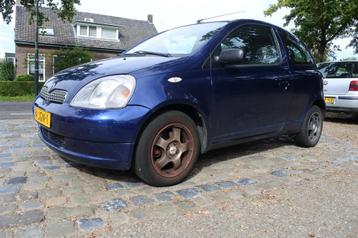 Toyota Yaris 1.3 VVT-i Sol airco 250 dkm lm velgen beschikbaar voor biedingen