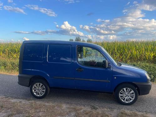 Fiat Doblo 1.9 D Cargo 2003, Auto's, Bestelauto's, Particulier, Airbags, Bluetooth, Elektrische ramen, Lichtmetalen velgen, Radio